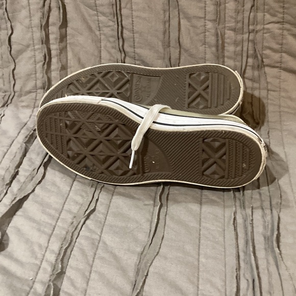 Clear vinyl converse women size 8 - Picture 4 of 4